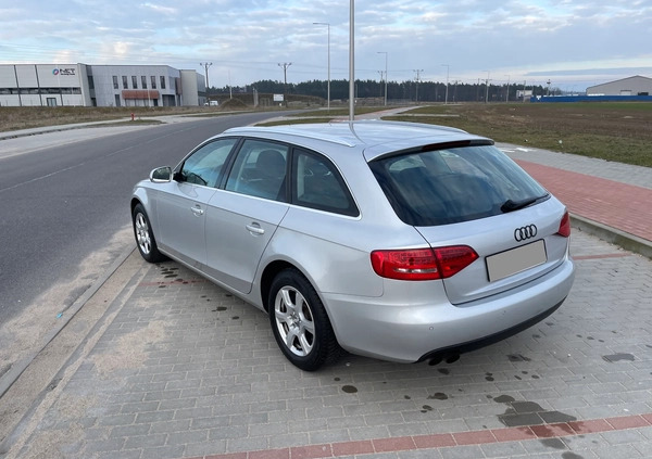 Audi A4 cena 32900 przebieg: 112000, rok produkcji 2010 z Nidzica małe 407